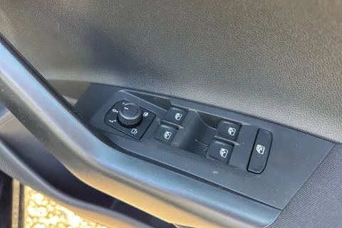 Volkswagen Polo 1.0 TSI Match DSG Euro 6 (s/s) 5dr Thumbnail #20