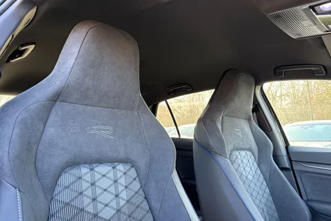 Volkswagen Golf 1.5 eTSI MHEV Black Edition DSG Euro 6 (s/s) 5dr Thumbnail #23