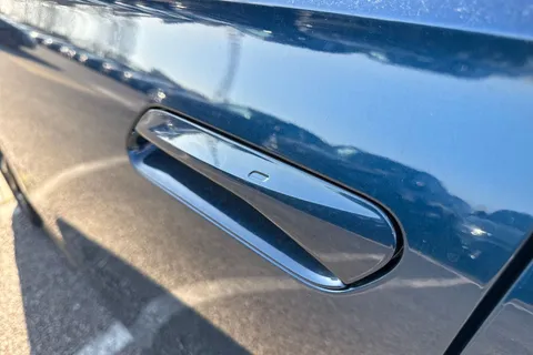  Volkswagen Id.7 Pro 77kWh Match Plus Tourer Auto 5dr Thumbnail #26