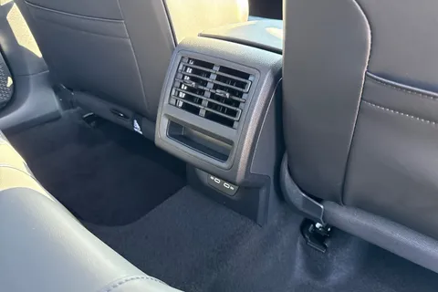 Volkswagen Golf 1.5 TSI Black Edition Euro 6 (s/s) 5dr Thumbnail #27