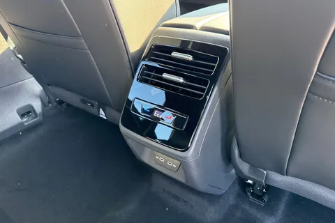  Volkswagen Id.7 Pro 77kWh Match Tourer Auto 5dr Thumbnail #29