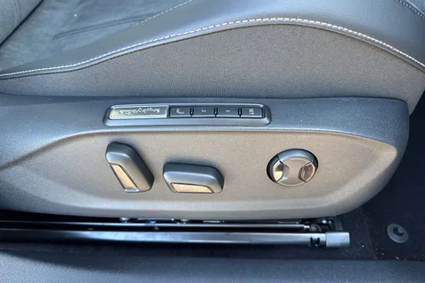  Volkswagen Id.7 Pro 77kWh Match Plus Tourer Auto 5dr Thumbnail #30