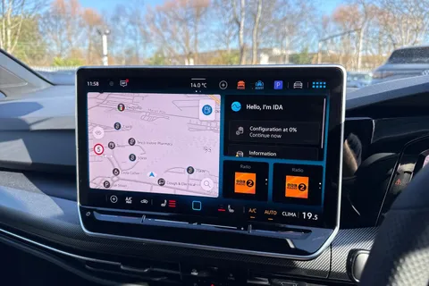 Volkswagen Golf 1.5 TSI Black Edition Euro 6 (s/s) 5dr Thumbnail #34