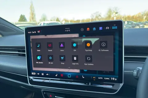  Volkswagen Id.7 Pro 77kWh Match Tourer Auto 5dr Thumbnail #38