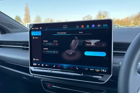  Volkswagen Id.7 Pro 77kWh Match Plus Tourer Auto 5dr Thumbnail #42