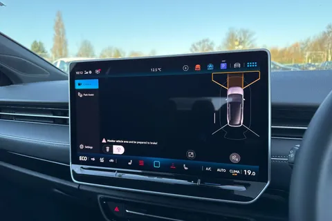  Volkswagen Id.7 Pro 77kWh Match Plus Tourer Auto 5dr Thumbnail #44