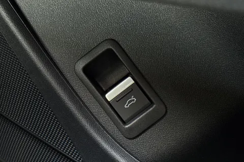 39 of 66 for Audi Q4 e-tron 45 Sport Auto 5dr 82kWh