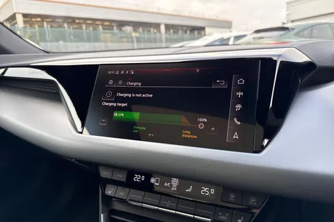 Audi e-tron GT 105kWh Auto quattro 4dr Thumbnail #47