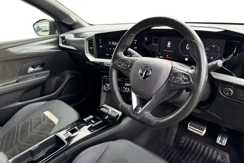 14 of 67 for Vauxhall Mokka 1.2 Turbo Ultimate Auto Euro 6 (s/s) 5dr