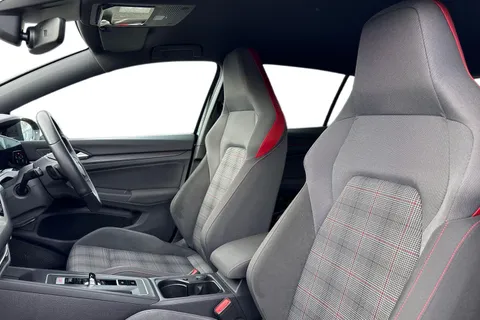 CX22PHJ Volkswagen Golf 2.0 TSI GTI 5dr DSG ⭐19' 'Estoril' Alloys, DCC, Winter Pack⭐ Thumbnail #17