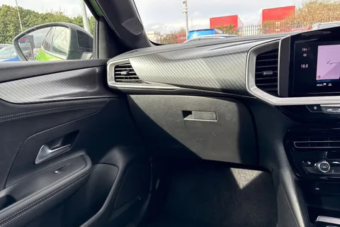 20 of 67 for Vauxhall Mokka 1.2 Turbo Ultimate Auto Euro 6 (s/s) 5dr