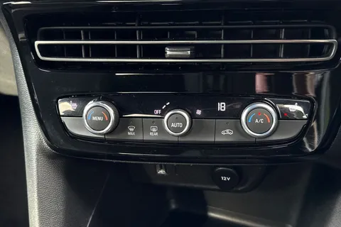 22 of 67 for Vauxhall Mokka 1.2 Turbo Ultimate Auto Euro 6 (s/s) 5dr