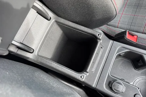 CX22PHJ Volkswagen Golf 2.0 TSI GTI 5dr DSG ⭐19' 'Estoril' Alloys, DCC, Winter Pack⭐ Thumbnail #42