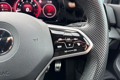 CX22PHJ Volkswagen Golf 2.0 TSI GTI 5dr DSG ⭐19' 'Estoril' Alloys, DCC, Winter Pack⭐ Thumbnail #46