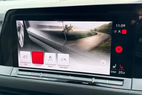 CX22PHJ Volkswagen Golf 2.0 TSI GTI 5dr DSG ⭐19' 'Estoril' Alloys, DCC, Winter Pack⭐ Thumbnail #48