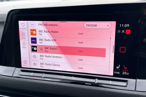 CX22PHJ Volkswagen Golf 2.0 TSI GTI 5dr DSG ⭐19' 'Estoril' Alloys, DCC, Winter Pack⭐ Thumbnail #50