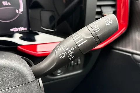 DY72XVL Vauxhall Mokka Electric 50kWh GS Line Auto 5dr Thumbnail #40