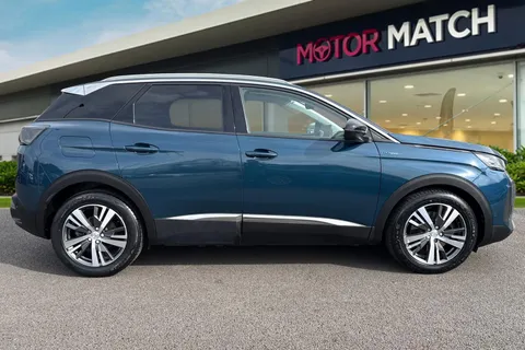 LY71GEU PEUGEOT 3008 1.6 13.2kWh Allure Premium e-EAT Euro 6 (s/s) 5dr Thumbnail #4