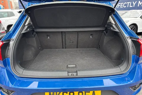 7 of 52 for Volkswagen T-Roc 1.0 TSI SE Euro 6 (s/s) 5dr