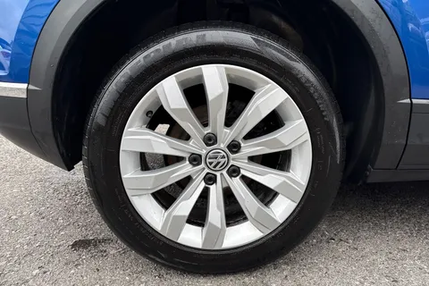10 of 52 for Volkswagen T-Roc 1.0 TSI SE Euro 6 (s/s) 5dr