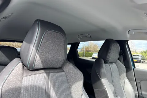 LY71GEU PEUGEOT 3008 1.6 13.2kWh Allure Premium e-EAT Euro 6 (s/s) 5dr Thumbnail #22