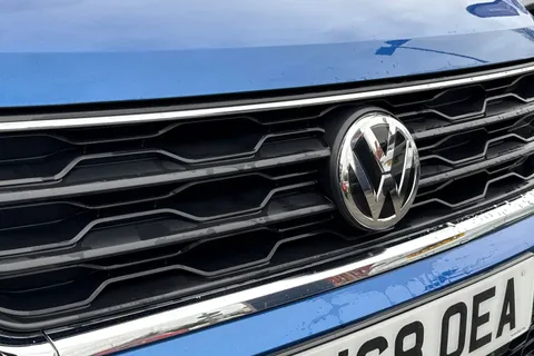 26 of 52 for Volkswagen T-Roc 1.0 TSI SE Euro 6 (s/s) 5dr