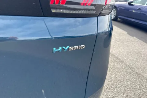 LY71GEU PEUGEOT 3008 1.6 13.2kWh Allure Premium e-EAT Euro 6 (s/s) 5dr Thumbnail #35