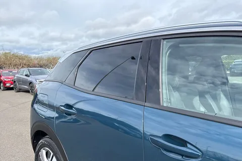 LY71GEU PEUGEOT 3008 1.6 13.2kWh Allure Premium e-EAT Euro 6 (s/s) 5dr Thumbnail #37