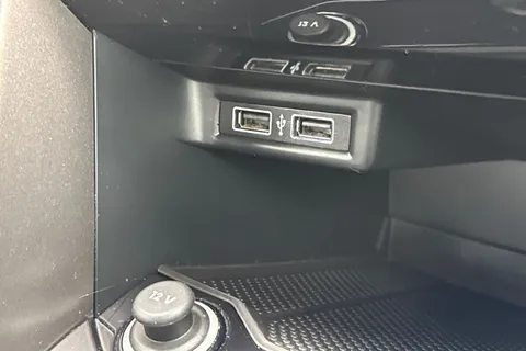 41 of 52 for Volkswagen T-Roc 1.0 TSI SE Euro 6 (s/s) 5dr