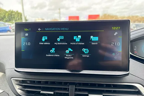 LY71GEU PEUGEOT 3008 1.6 13.2kWh Allure Premium e-EAT Euro 6 (s/s) 5dr Thumbnail #52