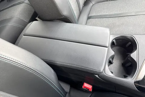 LY71GEU PEUGEOT 3008 1.6 13.2kWh Allure Premium e-EAT Euro 6 (s/s) 5dr Thumbnail #61