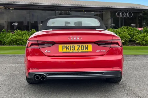 4 of 66 for Audi A5 Cabriolet S line 40 TDI 190 PS S tronic