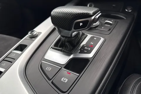 50 of 66 for Audi A5 Cabriolet S line 40 TDI 190 PS S tronic