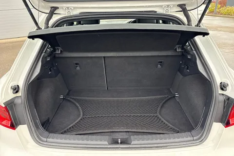 YM21VXZ Audi A1 1.0 TFSI 30 S line Sportback Euro 6 (s/s) 5dr Thumbnail #7