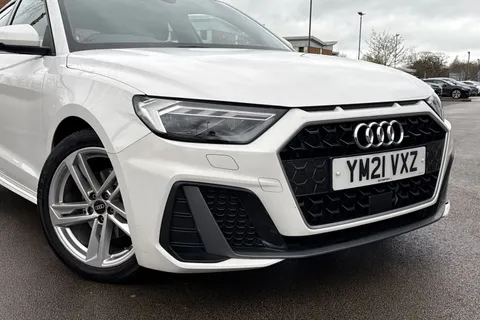 YM21VXZ Audi A1 1.0 TFSI 30 S line Sportback Euro 6 (s/s) 5dr Thumbnail #9