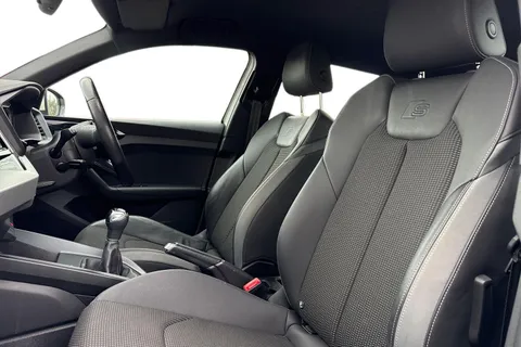 YM21VXZ Audi A1 1.0 TFSI 30 S line Sportback Euro 6 (s/s) 5dr Thumbnail #16