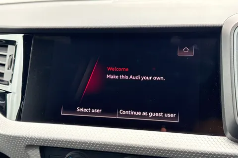 YM21VXZ Audi A1 1.0 TFSI 30 S line Sportback Euro 6 (s/s) 5dr Thumbnail #17