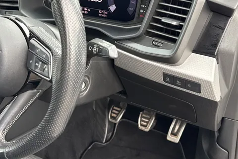 YM21VXZ Audi A1 1.0 TFSI 30 S line Sportback Euro 6 (s/s) 5dr Thumbnail #39