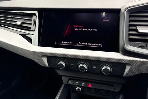 YM21VXZ Audi A1 1.0 TFSI 30 S line Sportback Euro 6 (s/s) 5dr Thumbnail #42