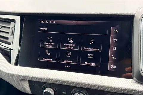 YM21VXZ Audi A1 1.0 TFSI 30 S line Sportback Euro 6 (s/s) 5dr Thumbnail #55