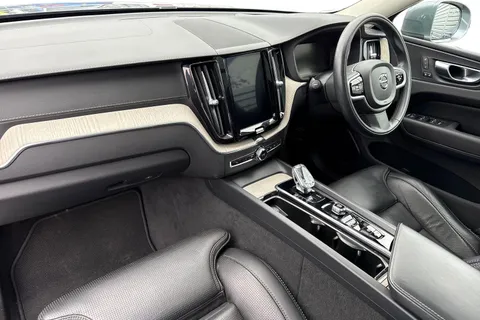 PX20XUO Volvo Xc60 2.0 B5 MHEV Inscription Pro Auto AWD Euro 6 (s/s) 5dr Thumbnail #16