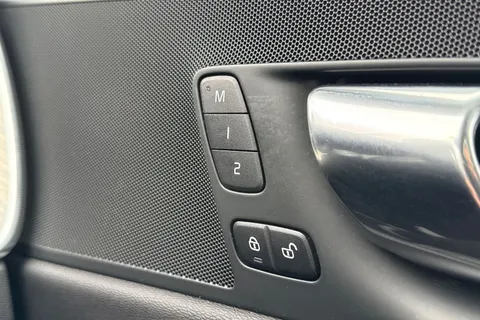 PX20XUO Volvo Xc60 2.0 B5 MHEV Inscription Pro Auto AWD Euro 6 (s/s) 5dr Thumbnail #47