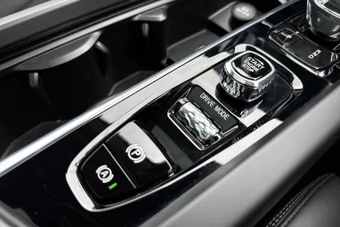 PX20XUO Volvo Xc60 2.0 B5 MHEV Inscription Pro Auto AWD Euro 6 (s/s) 5dr Thumbnail #53