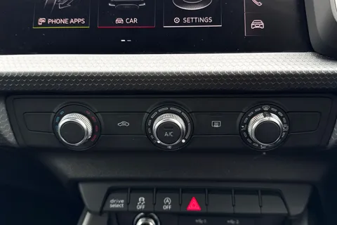 22 of 66 for Audi A1 Sport 30 TFSI 110 PS 6-speed