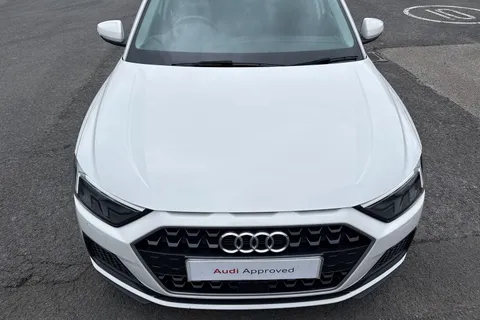 26 of 66 for Audi A1 Sport 30 TFSI 110 PS 6-speed