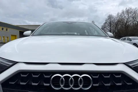 27 of 66 for Audi A1 Sport 30 TFSI 110 PS 6-speed