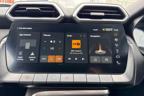 DT25ZRU MG Mg Zs 1.5 Hybrid+ SE Auto Euro 6 (s/s) 5dr Thumbnail #18