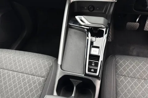 DT25ZRU MG Mg Zs 1.5 Hybrid+ SE Auto Euro 6 (s/s) 5dr Thumbnail #24