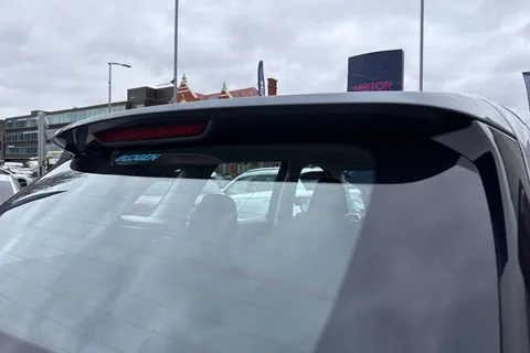 DT25ZRU MG Mg Zs 1.5 Hybrid+ SE Auto Euro 6 (s/s) 5dr Thumbnail #32