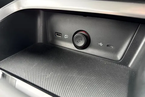 DT25ZRU MG Mg Zs 1.5 Hybrid+ SE Auto Euro 6 (s/s) 5dr Thumbnail #45